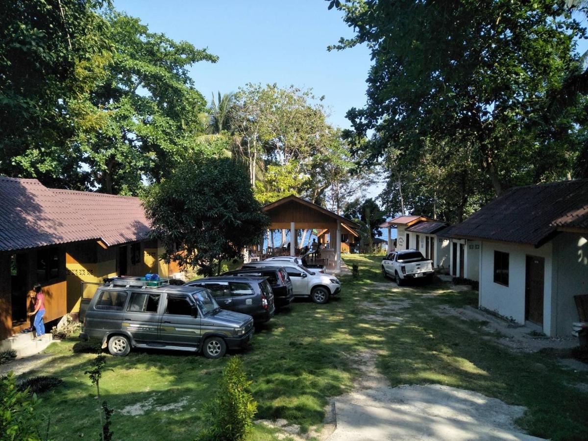 Aundanao Oasis Beach Самал Екстериор снимка