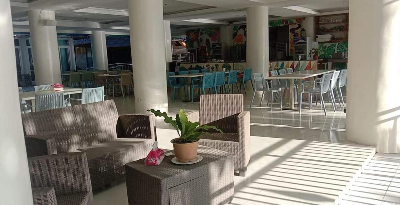Aundanao Oasis Beach Самал Екстериор снимка