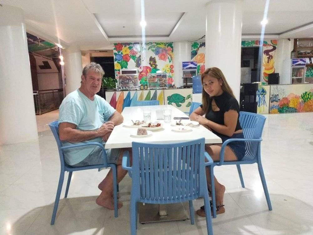 Aundanao Oasis Beach Самал Екстериор снимка