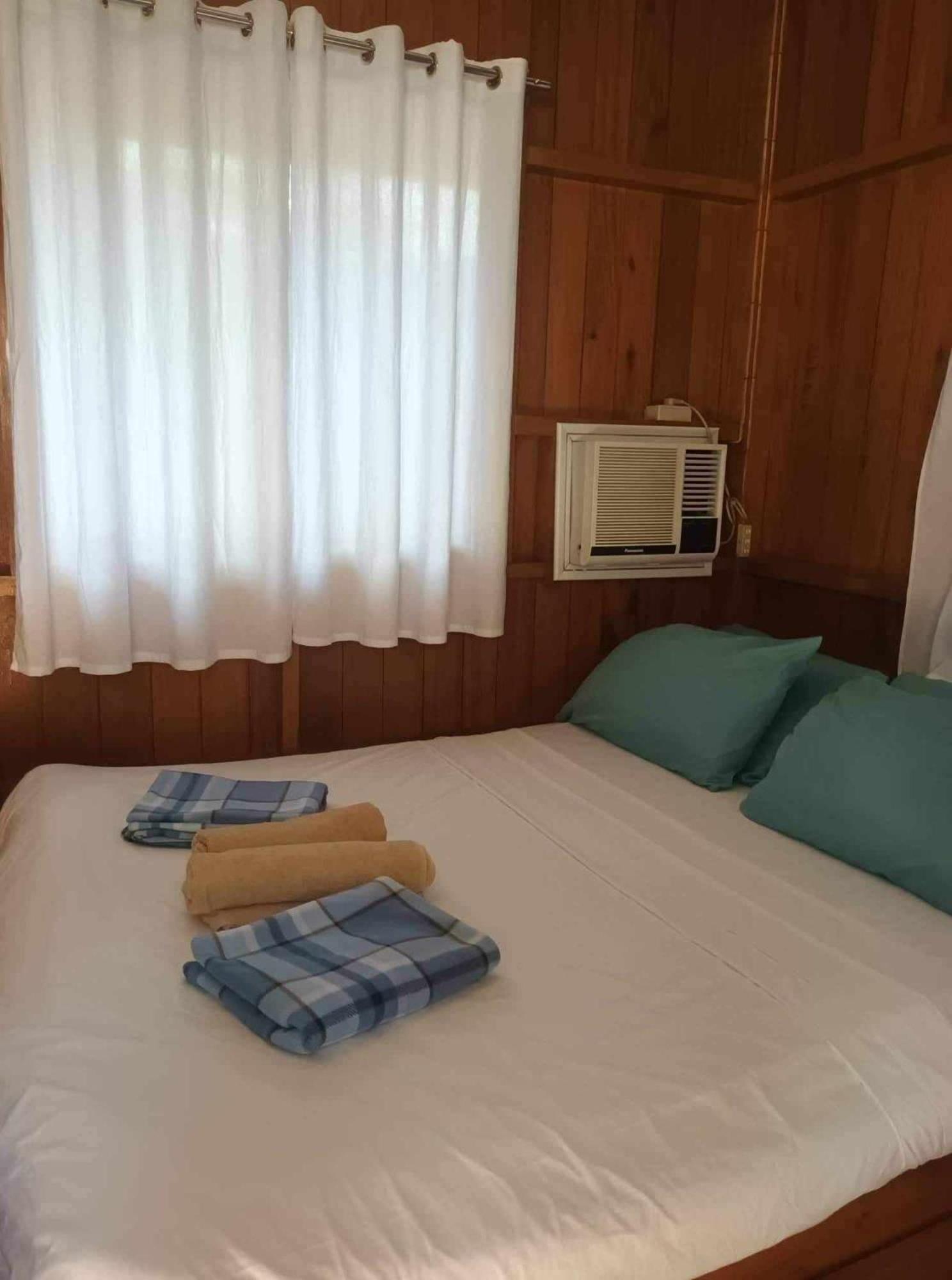 Aundanao Oasis Beach Самал Екстериор снимка